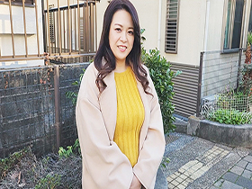 19年間セックスレスの豊満な爆乳素人妻、久しぶりの快楽に我忘れる。 友梨佳(41歳/H-cup)　サンプル画像02